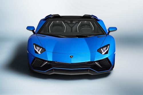 Lamborghini Aventador LP780-4 Ultimae Roadster (2022) - picture 1 of 32