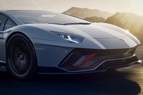 Lamborghini Aventador LP780-4 Ultimae (2022) - picture 17 of 35