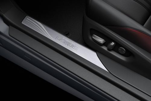 Lexus LC 500 Inspiration Series (2022) - picture 9 of 9