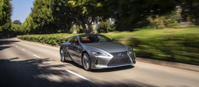Lexus LC 500 / 500h (2022) - picture 4 of 70