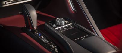 Lexus LC 500 / 500h (2022) - picture 52 of 70