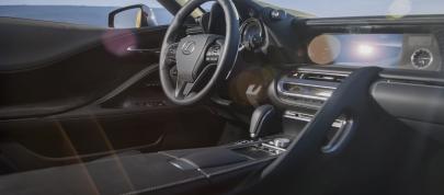 Lexus LC 500 / 500h (2022) - picture 60 of 70