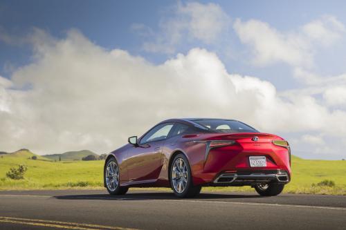 Lexus LC 500 / 500h (2022) - picture 16 of 70