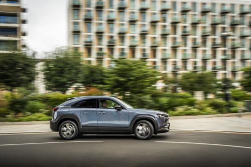 Mazda MX-30 (2022) - picture 33 of 54