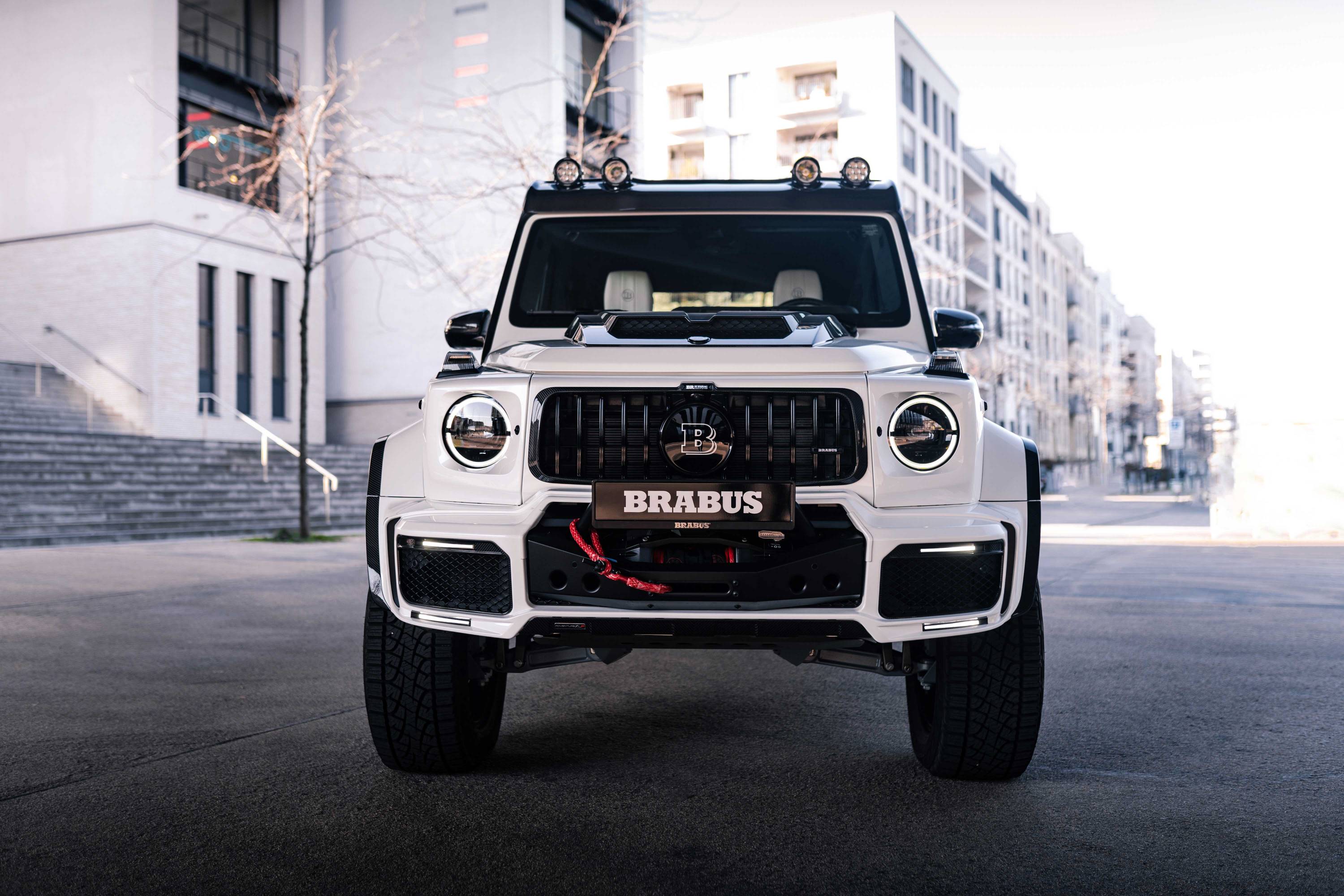 Mercedes-AMG G 63 BRABUS 800 Adventure XLP SUPERWHITE