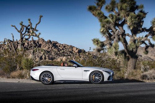 Mercedes-Benz AMG SL 55 (2022) - picture 40 of 71