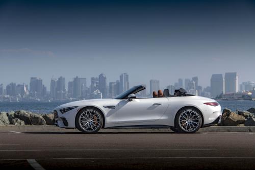 Mercedes-Benz AMG SL 55 (2022) - picture 49 of 71