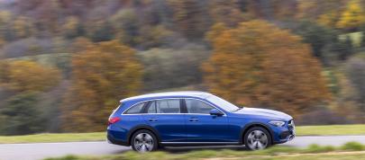 Mercedes-Benz C-Class All-Terrain (2022) - picture 7 of 40