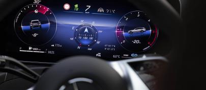 Mercedes-Benz C-Class All-Terrain (2022) - picture 36 of 40