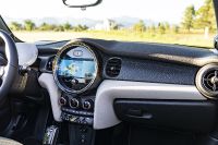 Mini Cooper SE Convertible Concept (2022)