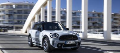 Mini Countryman Cooper S ALL4 Untamed Edition (2022) - picture 15 of 83