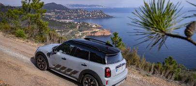Mini Countryman Cooper S ALL4 Untamed Edition (2022) - picture 31 of 83