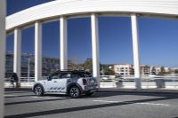 Mini Countryman Cooper S ALL4 Untamed Edition (2022) - picture 14 of 83