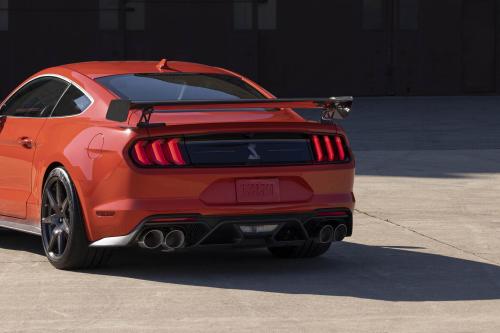 Mustang Shelby GT500 Heritage Edition (2022) - picture 8 of 49