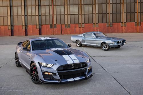 Mustang Shelby GT500 Heritage Edition (2022) - picture 25 of 49