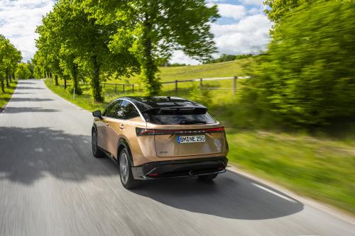 Nissan Ariya (2022) - picture 8 of 18