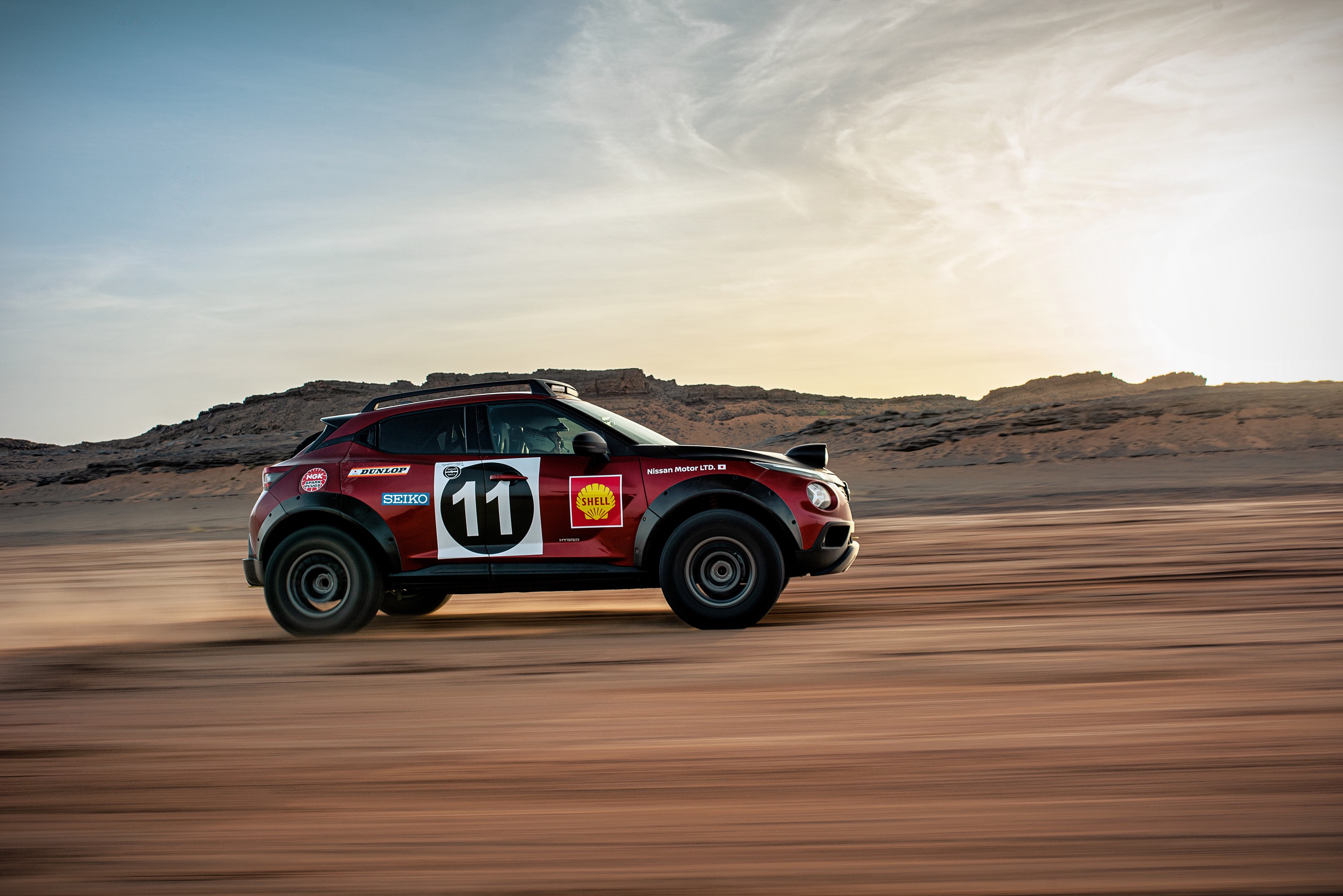 Nissan Juke Hybrid Rally Tribute Concept