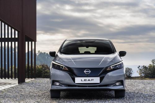 Nissan LEAF (2022) - picture 1 of 43