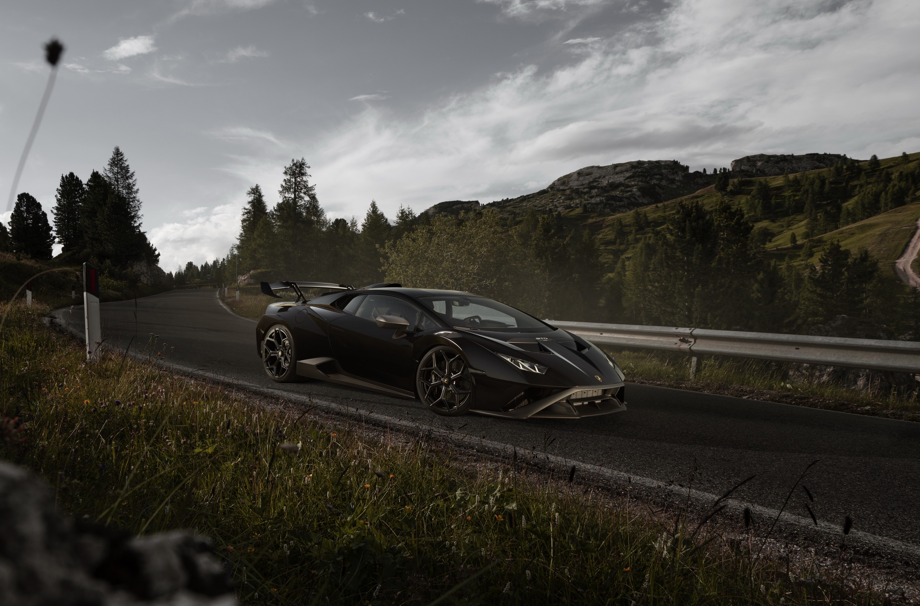 NOVITEC Lamborghini Huracan STO