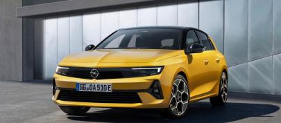 Opel Astra (2022) - picture 4 of 15