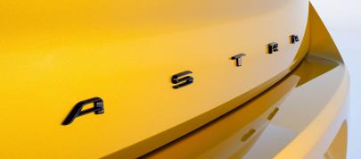 Opel Astra (2022) - picture 12 of 15