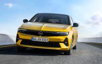 Opel Astra (2022) - picture 2 of 15