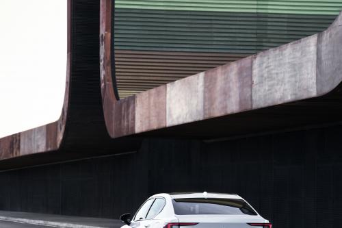 Polestar 2 (2022) - picture 17 of 67