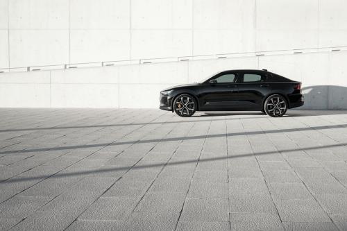 Polestar 2 (2022) - picture 25 of 67