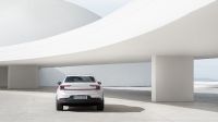 Polestar 2 (2022) - picture 6 of 67