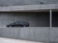 Polestar 2 (2022) - picture 13 of 67