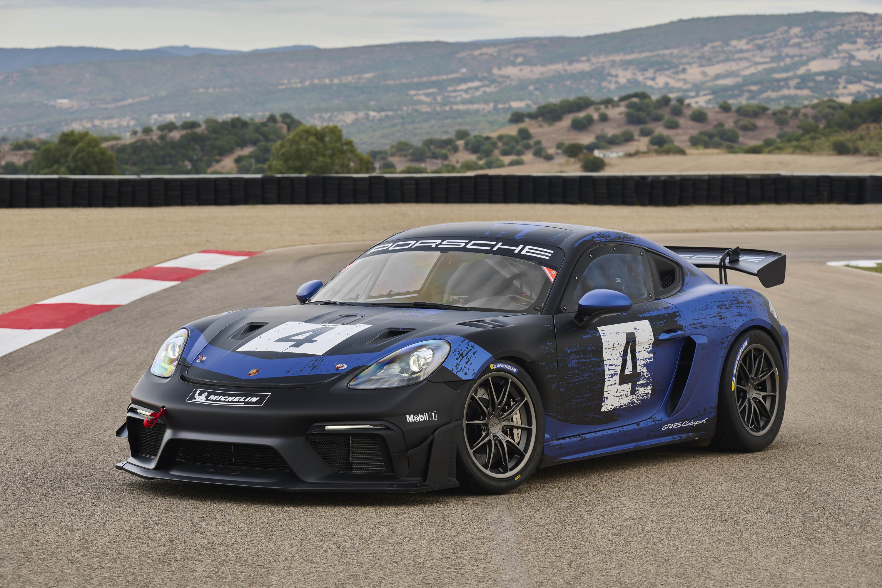 Porsche 718 Cayman GT4 RS Clubsport