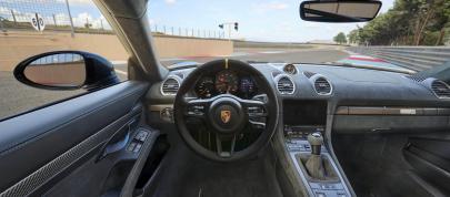 Porsche 718 Cayman GT4 RS (2022) - picture 23 of 26
