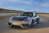 Porsche 718 Cayman GT4 RS (2022) - picture 3 of 26