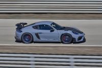 Porsche 718 Cayman GT4 RS (2022) - picture 6 of 26