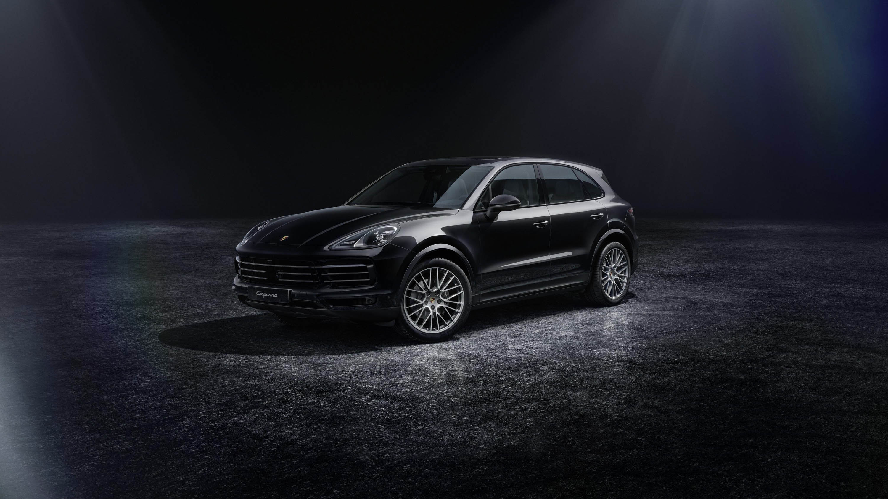 Porsche Cayenne Platinum Edition (2022) HD Picture 1 of