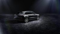 Porsche Cayenne Platinum Edition (2022) - picture 2 of 9