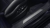 thumbnail image of 2022 Porsche Cayenne Platinum Edition