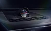 Porsche Panamera 4 E-Hybrid Platinum Edition (2022) - picture 6 of 7