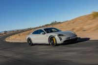 Porsche Taycan GTS Sedan (2022) - picture 4 of 16