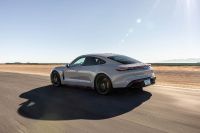 Porsche Taycan GTS Sedan (2022) - picture 8 of 16