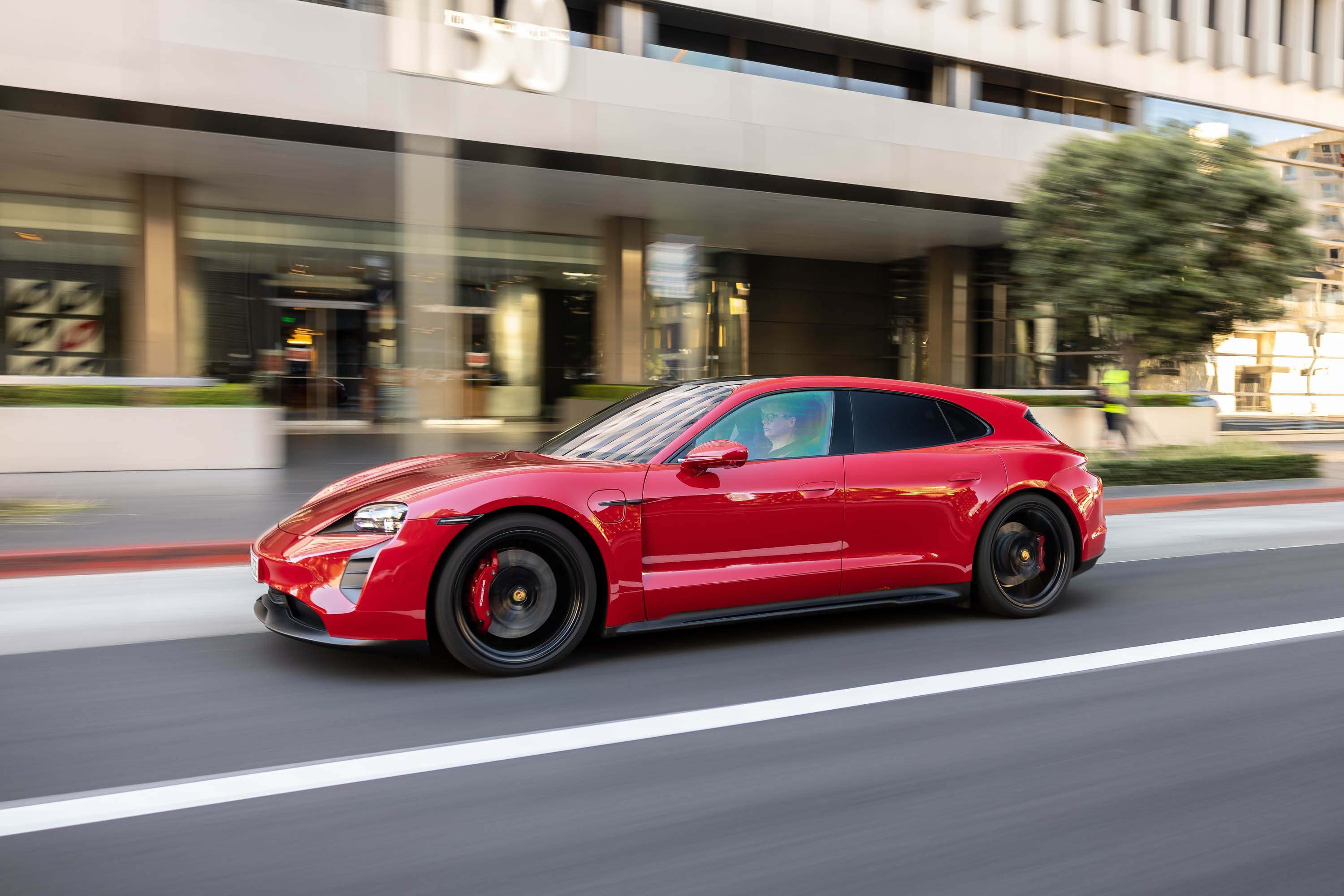 Porsche Taycan GTS Sport Turismo