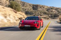 Porsche Taycan GTS Sport Turismo (2022) - picture 1 of 16