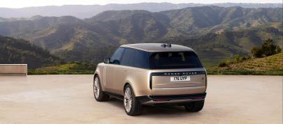 Range Rover (2022) - picture 20 of 99