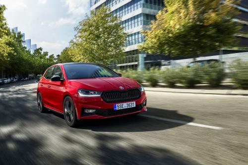 Skoda FABIA Monte Carlo (2022) - picture 1 of 13