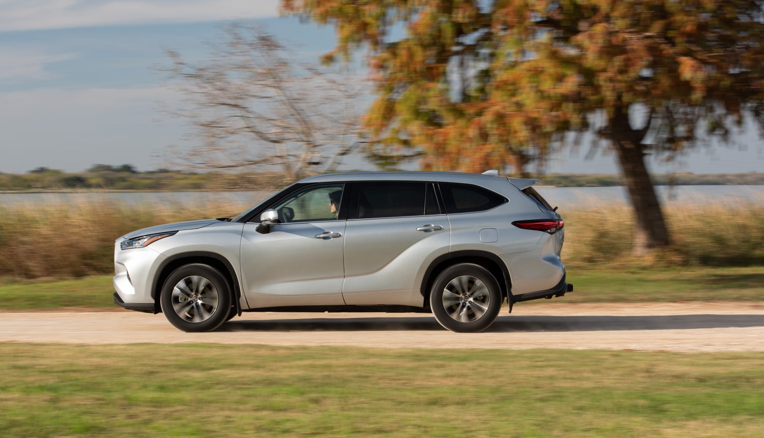 Toyota Highlander Hybrid-Only Bronze Edition