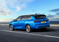 Vauxhall Astra Sports Tourer (2022) - picture 13 of 17