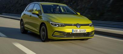 Volkswagen Golf (2022) - picture 7 of 51