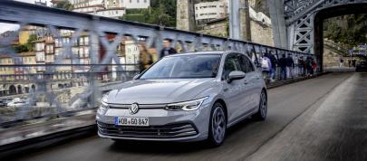 Volkswagen Golf (2022) - picture 28 of 51