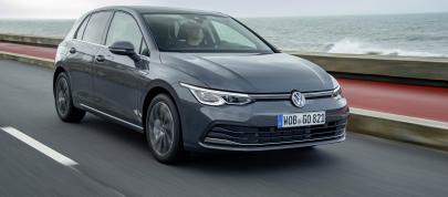 Volkswagen Golf (2022) - picture 36 of 51
