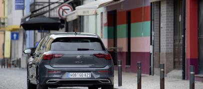 Volkswagen Golf (2022) - picture 47 of 51